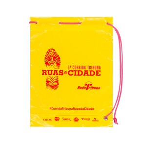 Sacola Plástica Tipo Mochila Amarela Personalizada 30x40cm x 0,15